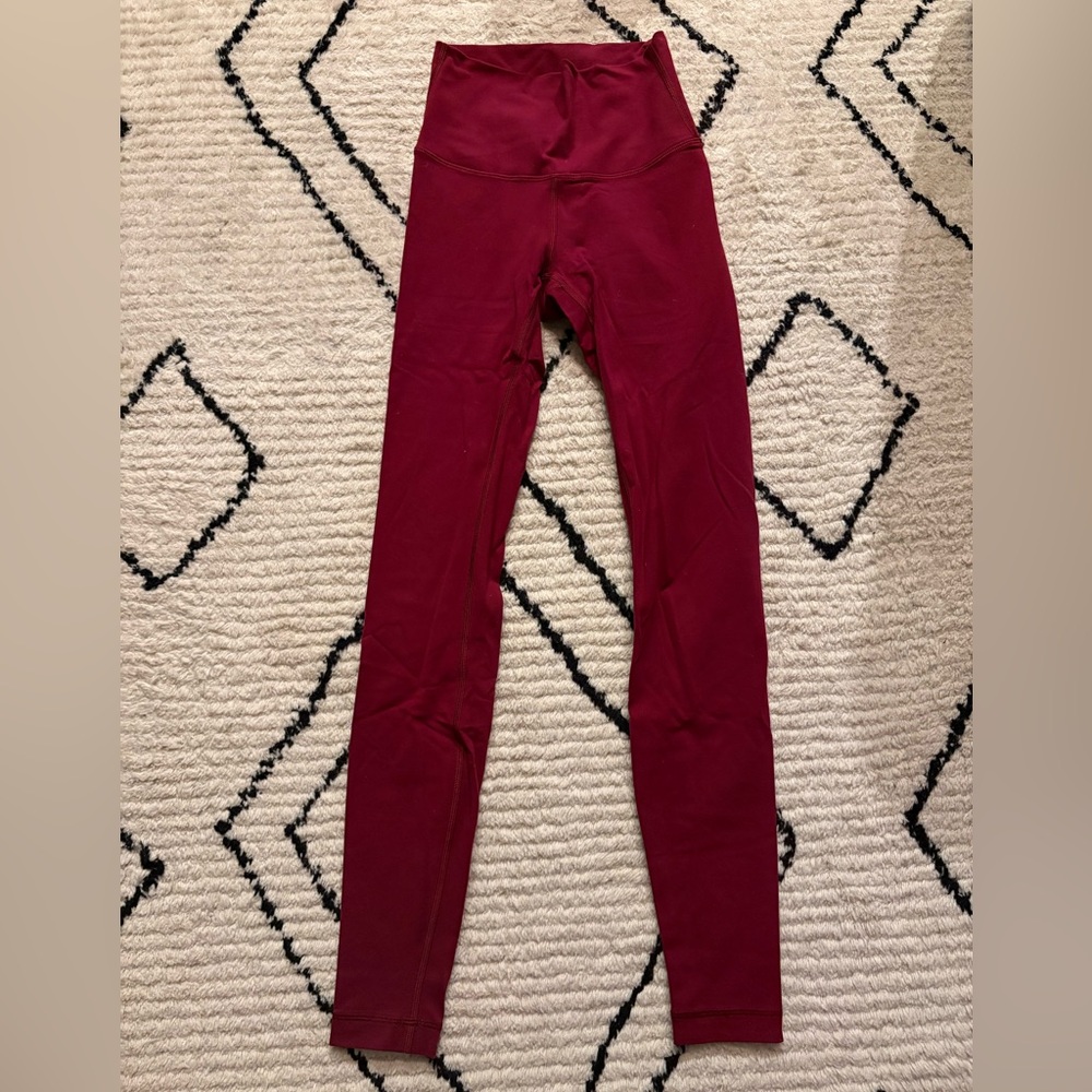 Lululemon legging size 2….28 inch long